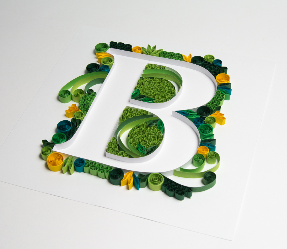 oryginalna dekoracja mieszkania obrazek w ramce obraz w ramce quilling sztuka z papieru obrazek na ścianę imię litera inicjał