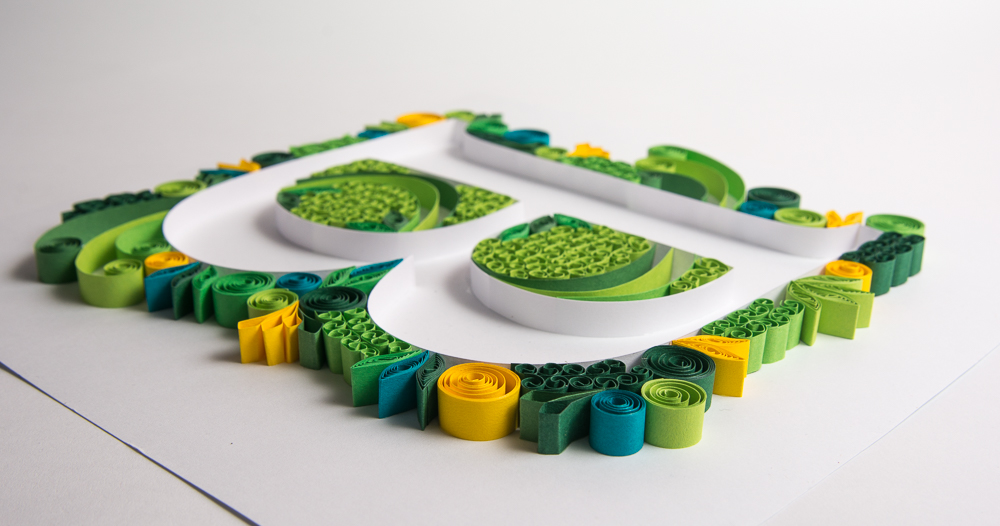 litera b w ramce quilling inicjał monogram imię quilling obrazek na ścianę obraz w ramce sztuka z papieru personalizowany prezent urodzinowy dekoracja mieszkania
