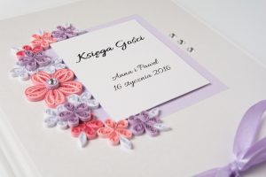 Read more about the article Wedding Guest Book