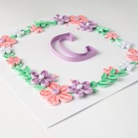 Obrazek – wianek z literą „C”