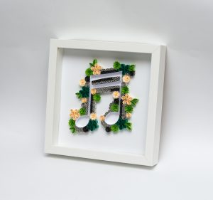 Read more about the article Green Musical Note Quilling Wall Art