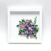Kwiaty fioletowe – Quilling konturowy