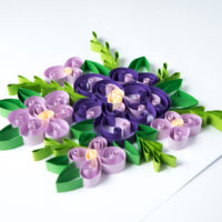 Kwiaty fioletowe – Quilling konturowy
