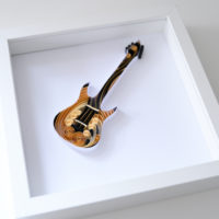 Obrazek z gitarą