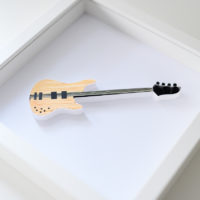 Obrazek z gitarą basową – kolor kremowy